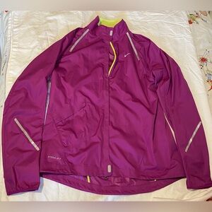 Nike Vintage Women’s Running Jacket